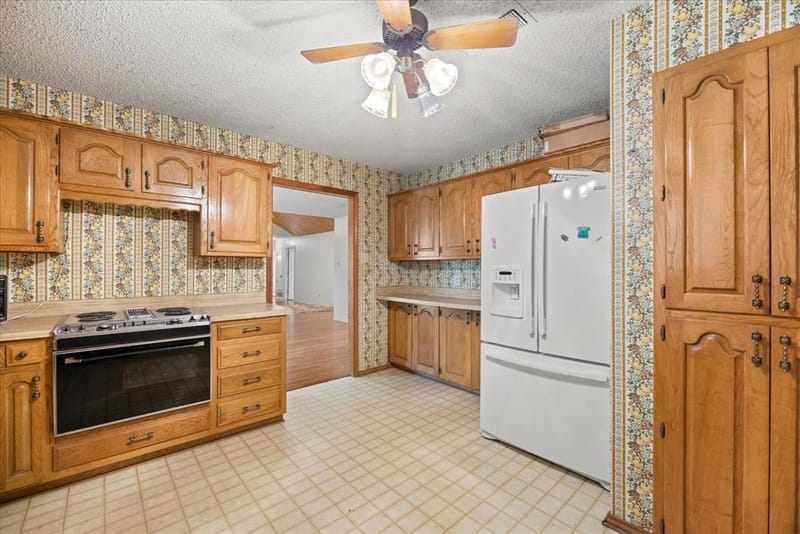 2952 State Hwy 144, Glen Rose TX 76043 - Photo 34
