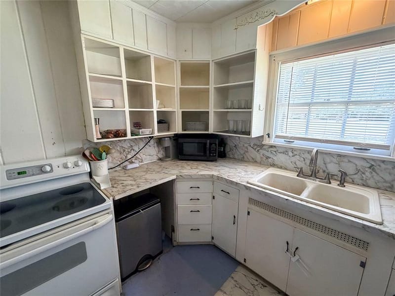 1920 Crow Drive, Waco TX 76705 - Photo 22