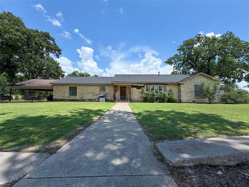 1920 Crow Drive, Waco TX 76705
