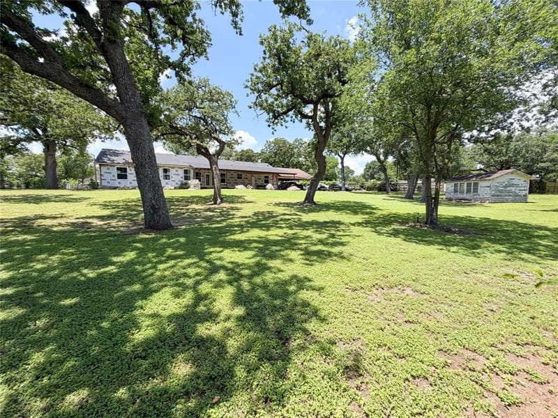 1920 Crow Drive, Waco TX 76705 - Photo 37