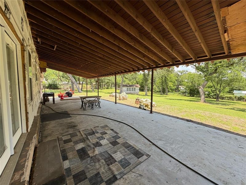1920 Crow Drive, Waco TX 76705 - Photo 4