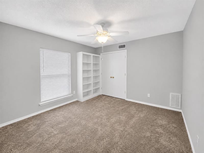 909 Hillsdale Drive, Richardson TX 75081 - Photo 12
