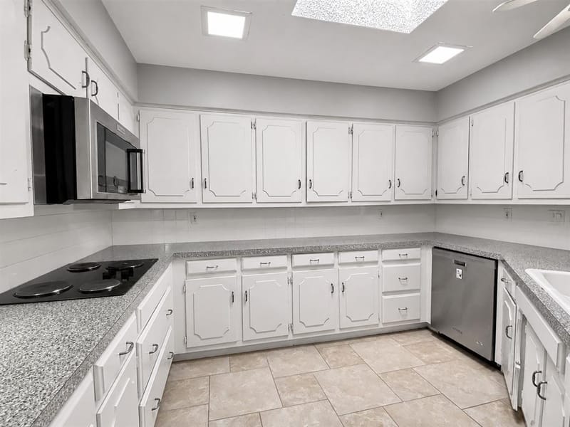 909 Hillsdale Drive, Richardson TX 75081 - Photo 8