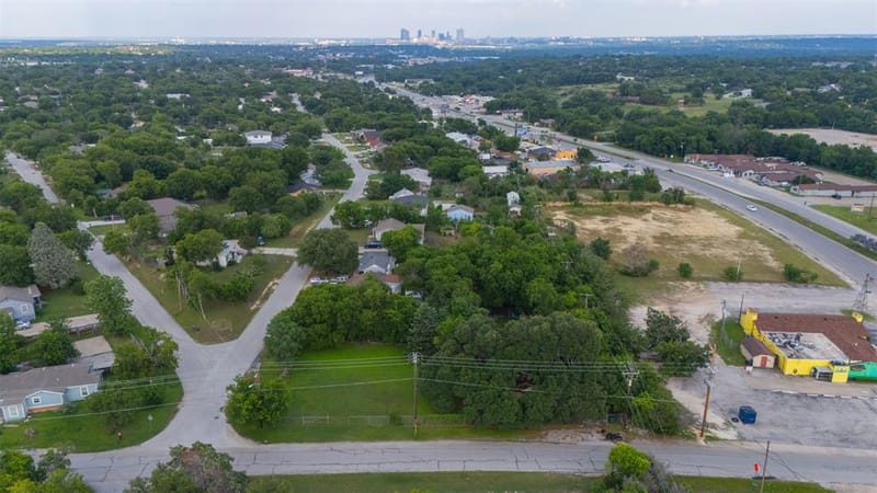 2508 Biway Street, Sansom Park TX 76114 - Photo 6