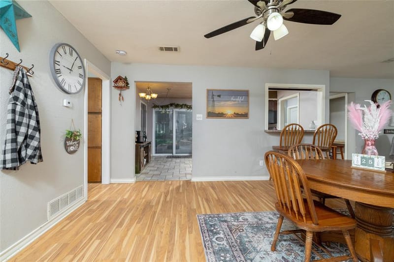 116 La Estada Drive, Weatherford TX 76088 - Photo 5