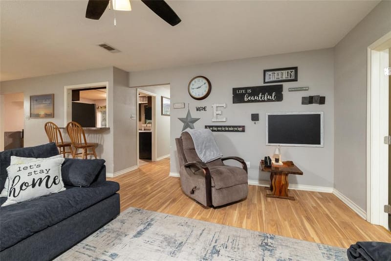 116 La Estada Drive, Weatherford TX 76088 - Photo 10