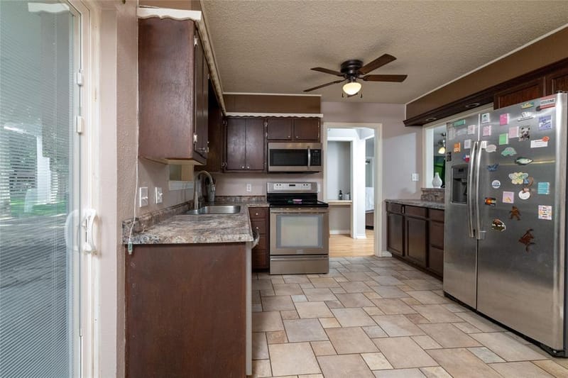 116 La Estada Drive, Weatherford TX 76088 - Photo 15