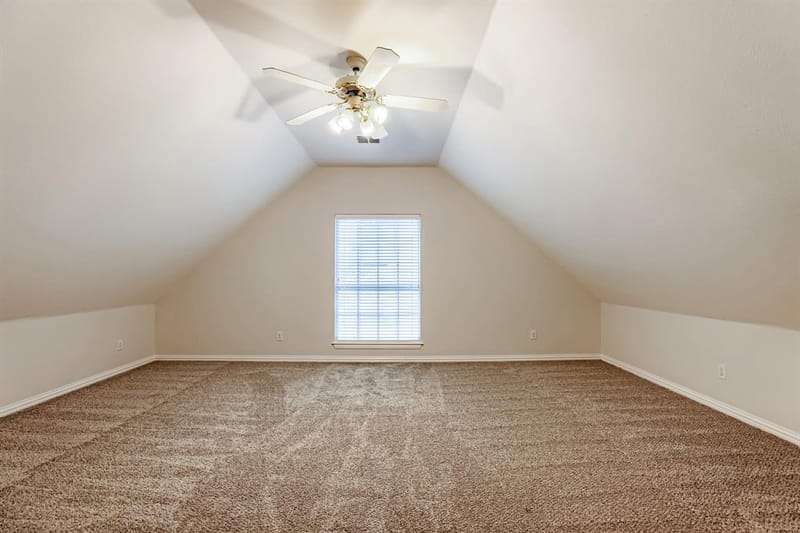 2066 Fair Oaks Circle, Corinth TX 76210 - Photo 6