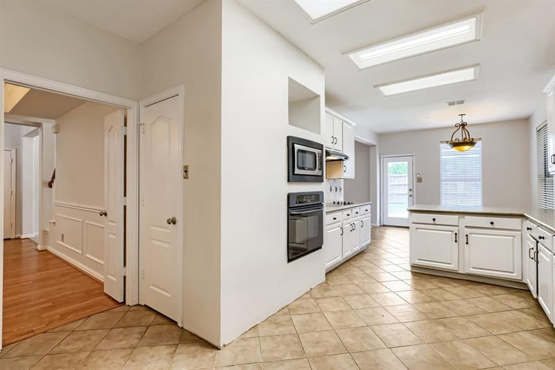 2066 Fair Oaks Circle, Corinth TX 76210 - Photo 12