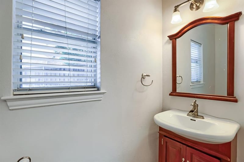 2066 Fair Oaks Circle, Corinth TX 76210 - Photo 22