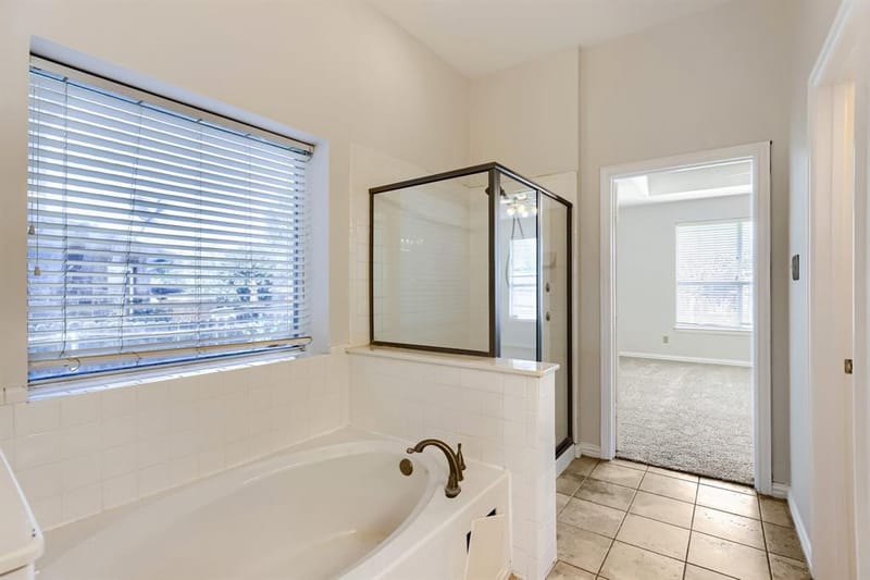2066 Fair Oaks Circle, Corinth TX 76210 - Photo 19