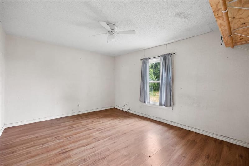 502 S Elm Street, Celeste TX 75423 - Photo 11