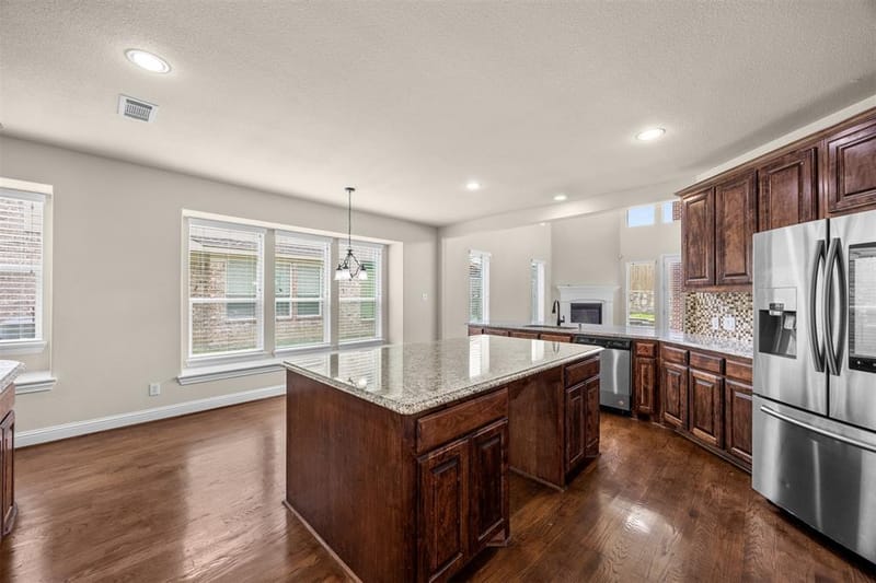 6425 Abbotsford Drive, Plano TX 75074 - Photo 17