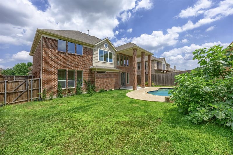 6425 Abbotsford Drive, Plano TX 75074 - Photo 3