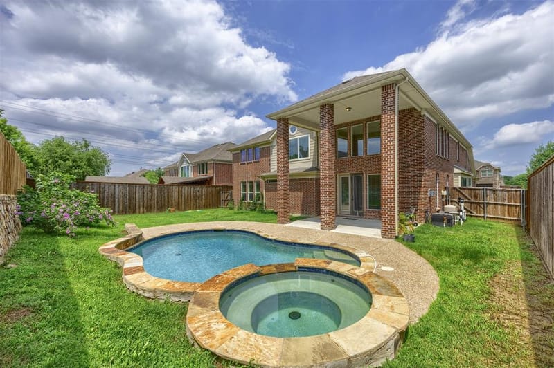 6425 Abbotsford Drive, Plano TX 75074 - Photo 35
