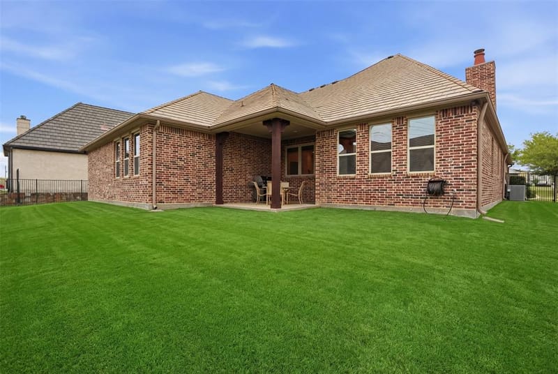 5301 Pradera Court, Benbrook TX 76126 - Photo 34