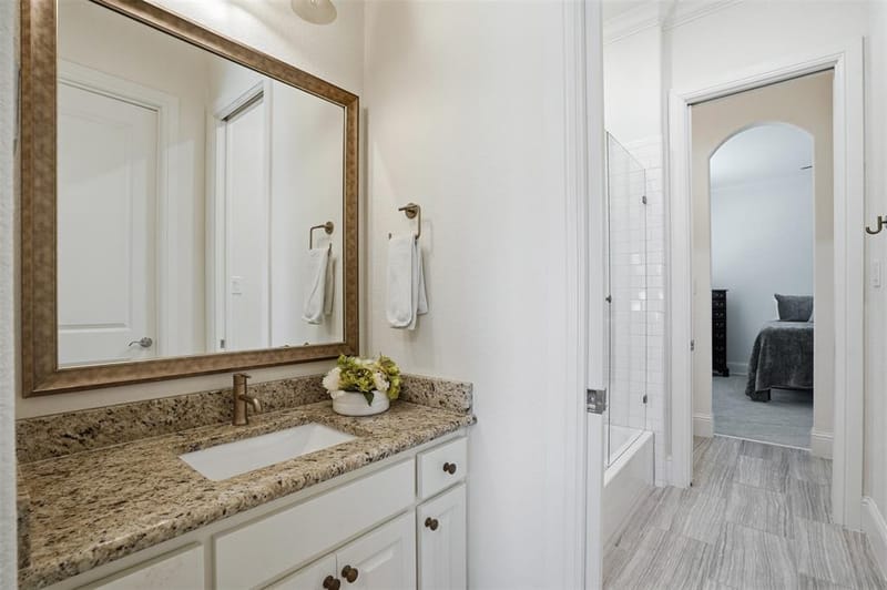 5301 Pradera Court, Benbrook TX 76126 - Photo 29