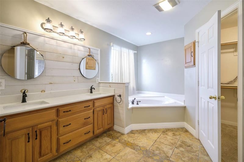 11278 Jackson Road, Krum TX 76249 - Photo 12