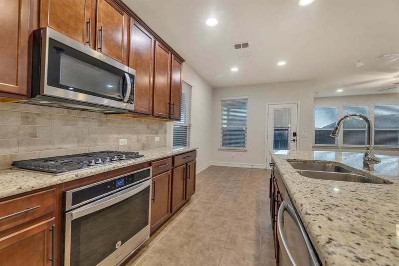 1621 Breezy Bay Court, Wylie TX 75098 - Photo 15