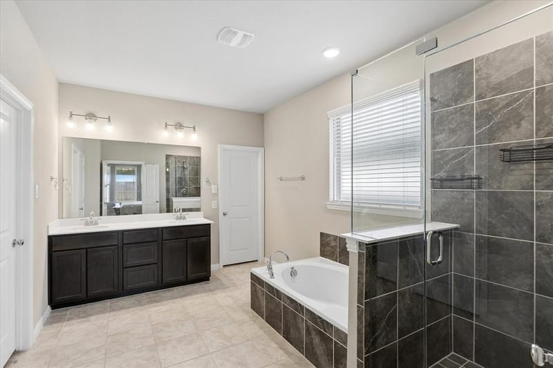 400 Acton Avenue, Fort Worth TX 76131 - Photo 17