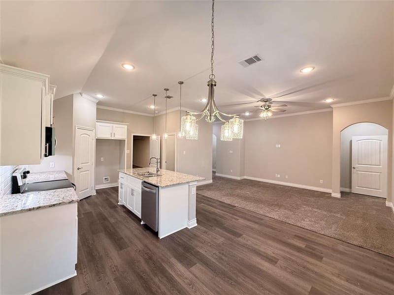 704 Hardaway Drive, Greenville TX 75402 - Photo 6