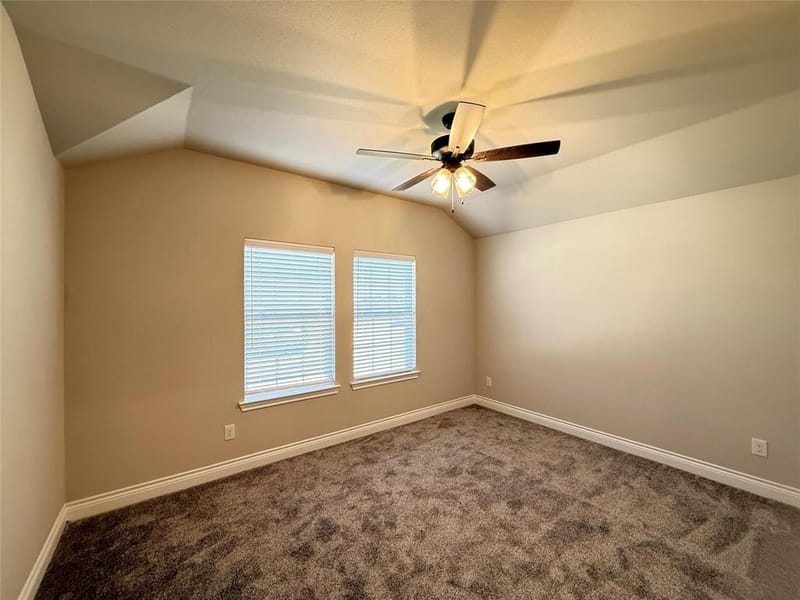 704 Hardaway Drive, Greenville TX 75402 - Photo 16
