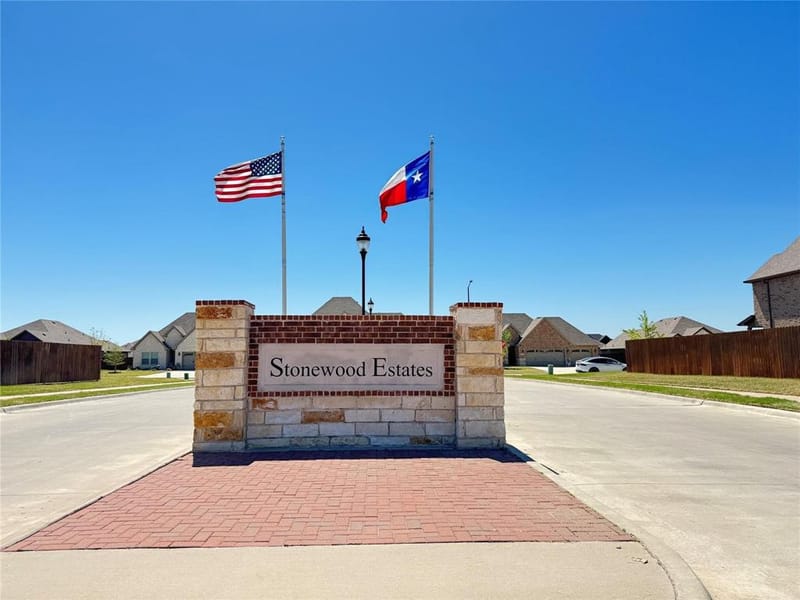 704 Hardaway Drive, Greenville TX 75402 - Photo 22