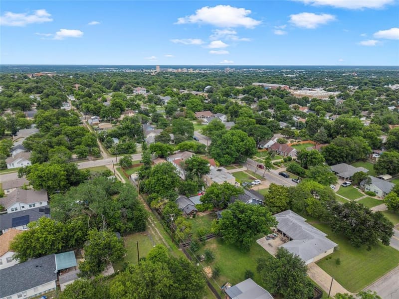 2717 Colcord Avenue, Waco TX 76707 - Photo 28