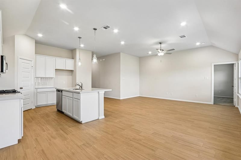13041 Limestone Street, Providence Village TX 76227 - Photo 11