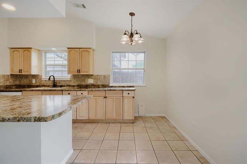 2307 Fyke Road, Carrollton TX 75006 - Photo 8