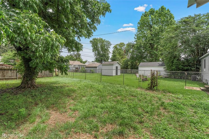 254 E Fairview Street, Shreveport LA 71104 - Photo 8