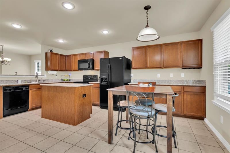1312 Elkford Lane, Fort Worth TX 76247 - Photo 7