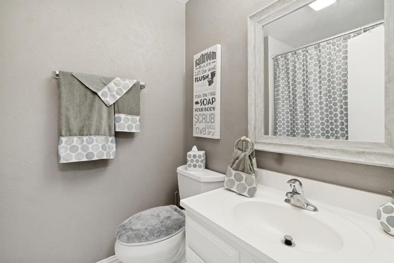 2923 Antares Circle, Garland TX 75044 - Photo 10