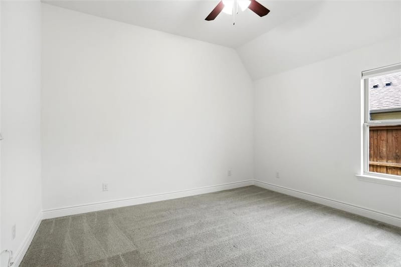 1001 Myers Park Trail, Roanoke TX 76262 - Photo 23