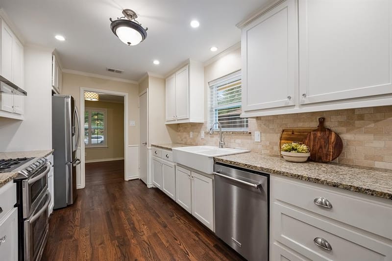7225 Heathermore Drive, Dallas TX 75248 - Photo 13