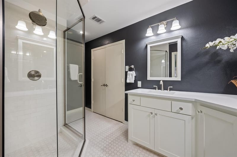 7225 Heathermore Drive, Dallas TX 75248 - Photo 21