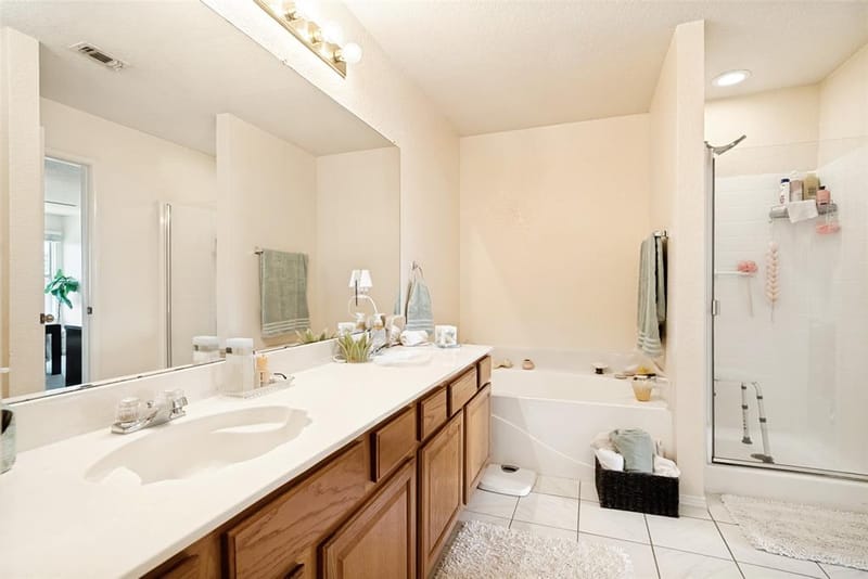 1005 Darren Drive, Burleson TX 76028 - Photo 17
