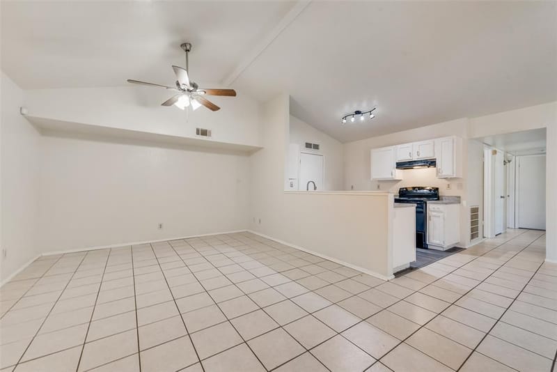 512 Matterhorn Street, Cedar Hill TX 75104 - Photo 3