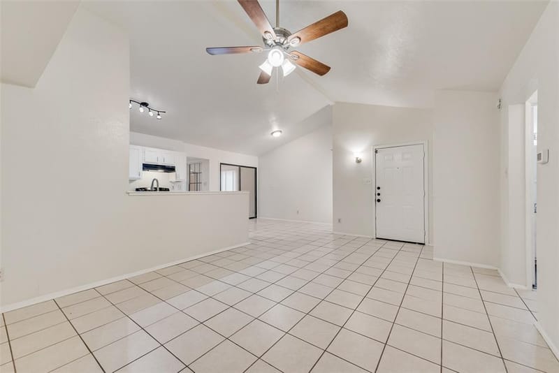 512 Matterhorn Street, Cedar Hill TX 75104 - Photo 5
