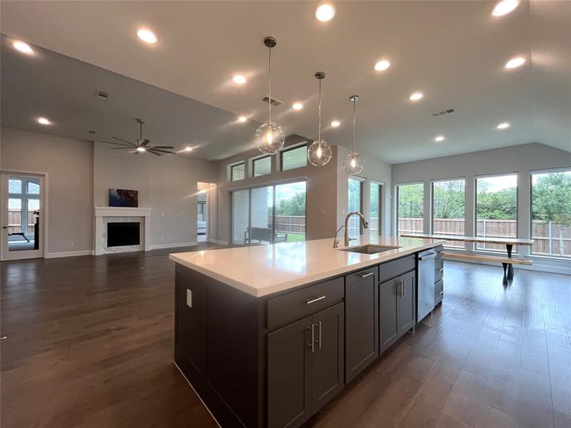 2834 Midlake Drive, Midlothian TX 76065 - Photo 10