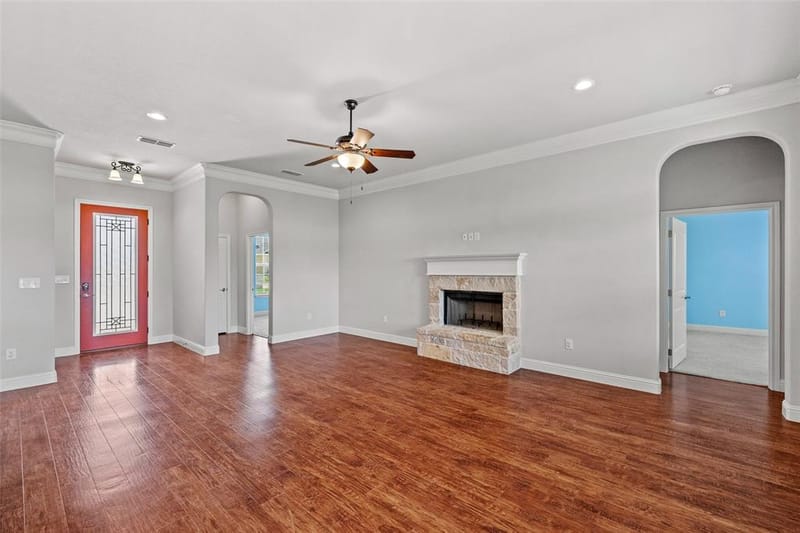 106 King Arthur Court, Glen Rose TX 76043 - Photo 3