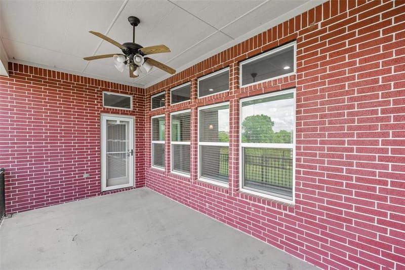 106 King Arthur Court, Glen Rose TX 76043 - Photo 19