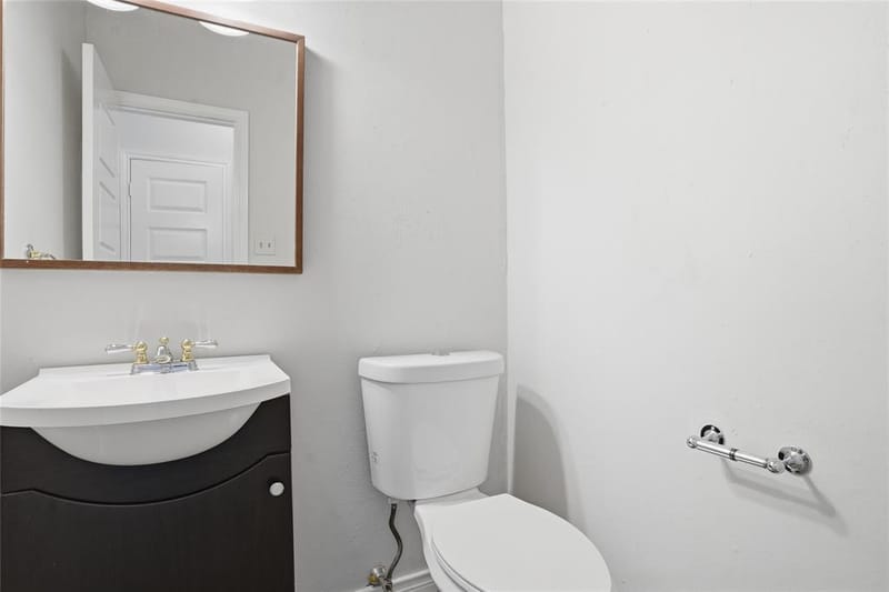 2142 Falcon Ridge Drive, Carrollton TX 75010 - Photo 23