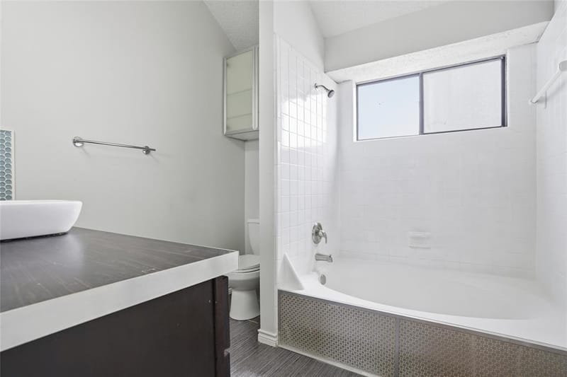 2142 Falcon Ridge Drive, Carrollton TX 75010 - Photo 26