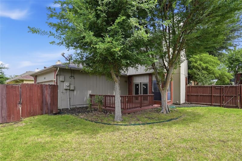 2142 Falcon Ridge Drive, Carrollton TX 75010 - Photo 5