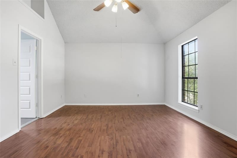 2142 Falcon Ridge Drive, Carrollton TX 75010 - Photo 18