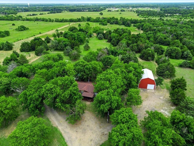 4386 County Road 2200, Greenville TX 75402 - Photo 37