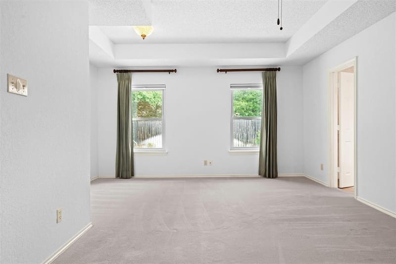 4930 High Creek Drive, Arlington TX 76017 - Photo 17