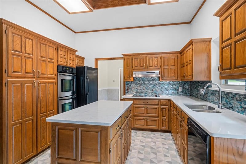 4930 High Creek Drive, Arlington TX 76017 - Photo 12