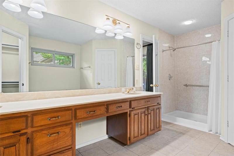4930 High Creek Drive, Arlington TX 76017 - Photo 20